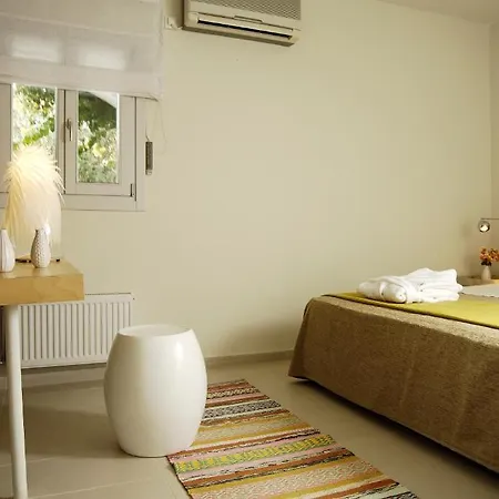 Filoxenia Apartmanhotel Agia Pelagia (Kythira)