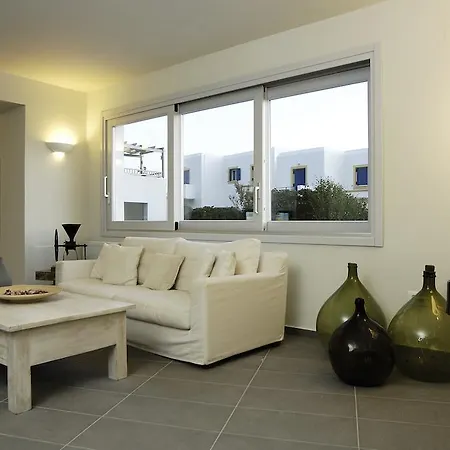 Filoxenia Apartmanhotel Agia Pelagia (Kythira)