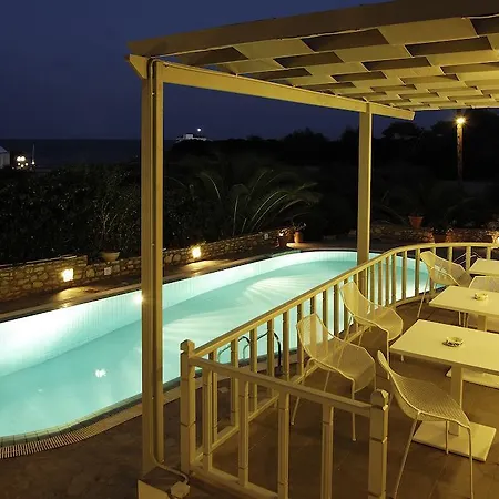 Ξενοδοχείο με διαμερίσματα Filoxenia Agia Pelagia (Kythira)