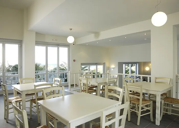 Filoxenia Aparthotel
